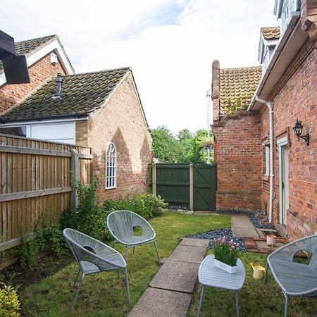 Cosy Cottage Old Clee エクステリア 写真