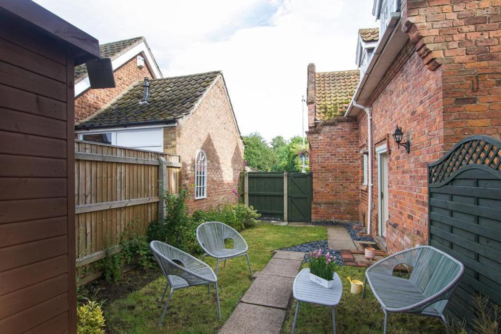 Cosy Cottage Old Clee エクステリア 写真